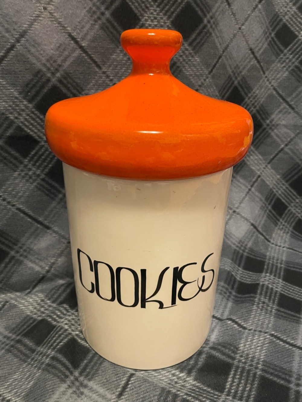 1970s Ceramic Cookie Canister with Orange Lid - Picture 9 of 9